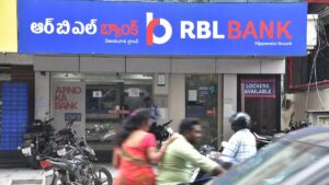 Mahindra & Mahindra exits RBL Bank with ₹678 crore stake sale