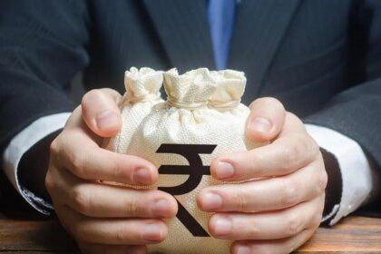 Rupee rises 23 paise to close at 88.50 against US dollar