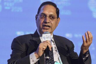 SEBI reviewing root cause of MCX trading glitch: Pandey