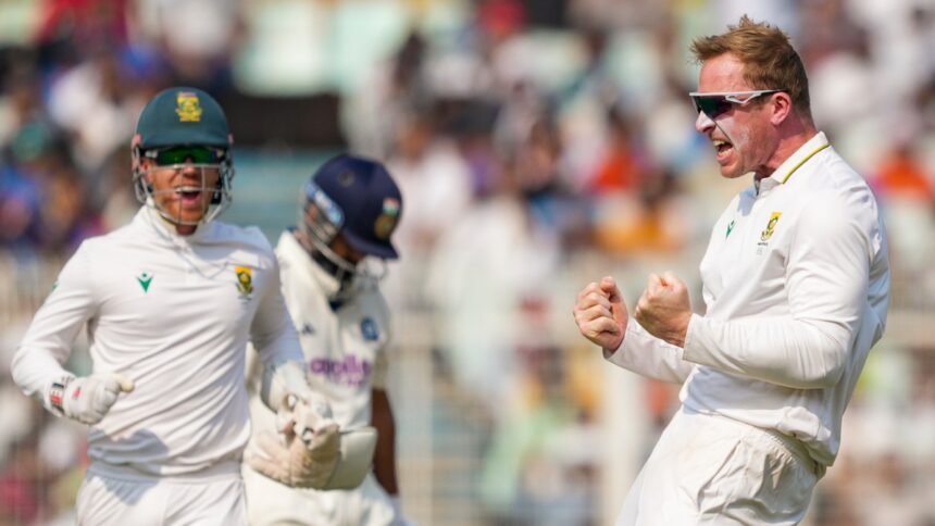 Sensational Simon Harmer scripts Test history for a South African bowler in India, surpasses Steyn