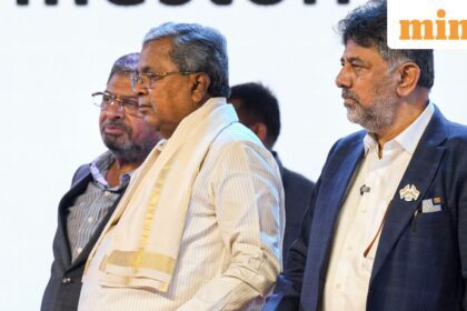 Bengaluru: Karnataka Chief Minister Siddaramaiah and Deputy Chief Minister D.K. Shivakumar. (PTI Photo/Shailendra Bhojak)
