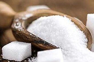 Sugar hits 4-year low on India export buzz