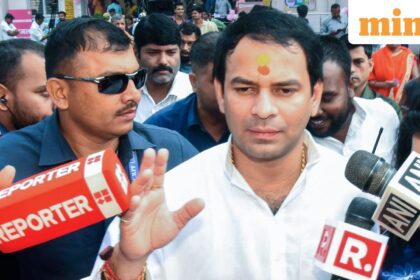 Tej Pratap breaks silence on Rohini Acharya's exit from politics, says ‘<i>meri behan ka jo apmaan…’</i>