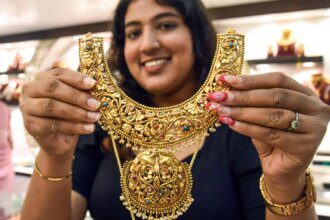 Gold Rate Today November 6 2025: Check latest Gold prices in Mumbai, Ahmedabad, Chennai Delhi, Bengaluru, Hyderabad, Kolkata & Other Cities