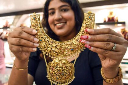 Gold Rate Today November 6 2025: Check latest Gold prices in Mumbai, Ahmedabad, Chennai Delhi, Bengaluru, Hyderabad, Kolkata & Other Cities