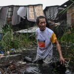 Typhoon Fung-wong kills at least 4 as it devastates the Philippines