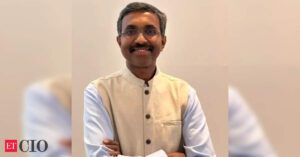 Veneeth Purushotaman hands over CIO role to Kumar KV at Aster DM healthcare