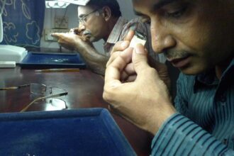 Belgian govt eases immigration policy to attract diamond cut and polish talent