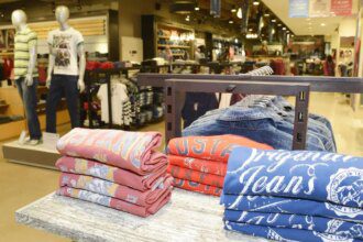 Broker’s call: Shoppers Stop (Buy)