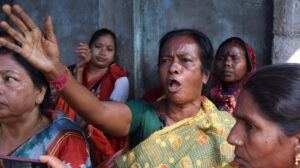 ‘My land is calling me’: Displaced villagers protest against proposed solar plant on Damodar River