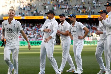 England announce playing XI for 2nd Ashes Test in Brisbane, make one change for day-night clash