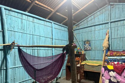 Home births, no certificates: How Pakistani Hindu refugee mothers welcome their babies