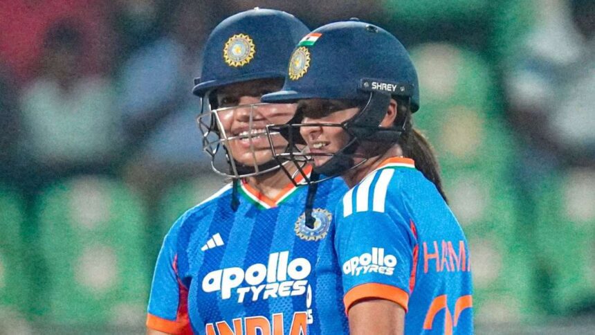 India women continue winning run, defeat Sri Lanka in fourth T20I by 30 runs
