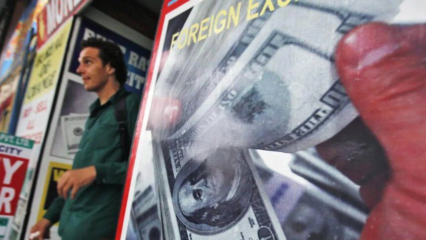 India's forex reserves drop $1.88 bn to $686.227 bn with FCA down, gold reserves up