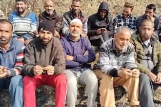 Kashmiri shawl vendors appeal for safety as they face harassment in Himachal Pradesh