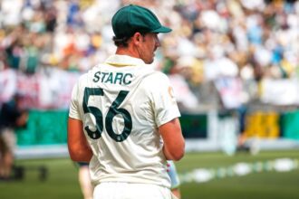 Mitchell Starc on course to break major Test record in Boxing Day Ashes Test in Melbourne