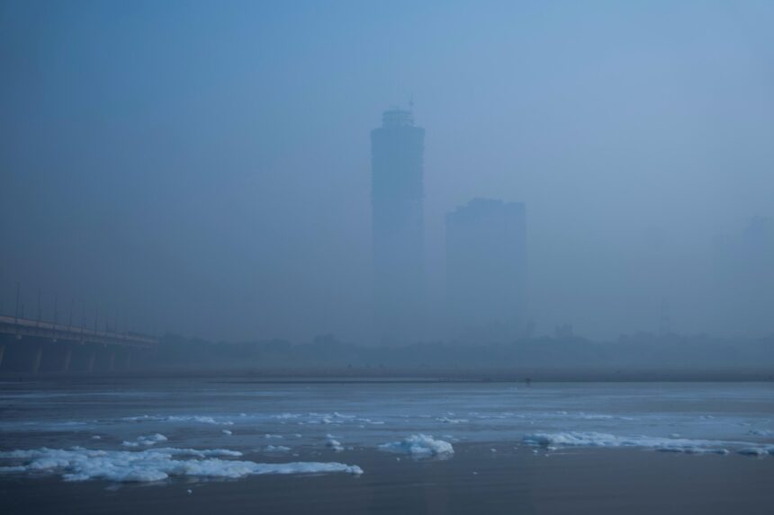 Singapore High Commission issues advisory for nationals in Delhi NCR after GRAP Stage 4 curbs amid severe pollution