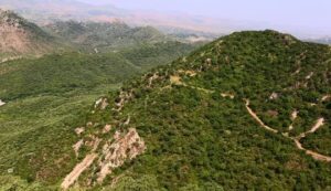 As Aravalli protests intensify, Union ministry directs states to impose complete ban on new mining leases