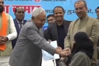 Video shows CM Nitish Kumar removing woman’s hijab in public, RJD asks if he has become “100% sanghi”?