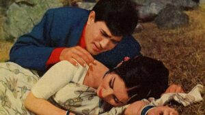 Why Rajesh Khanna's double role in Aradhana was nearly dropped, and what Shakti Samanta did next