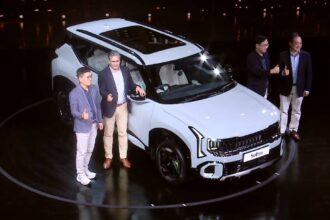 Next-generation Kia Seltos unveiled in India: Design, features, and engine details