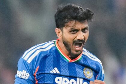 Why Axar Patel walked off field mid-way during his over in IND vs NZ 1st T20I? Check here