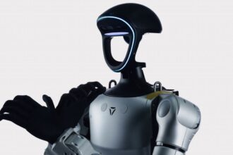 Your First Humanoid Robot Coworker Will Probably Be Chinese