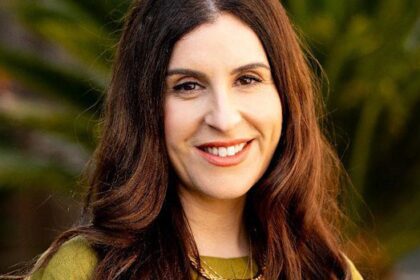 Outrage after Adelaide Festival drops Palestinian-Australian author Randa Abdel-Fattah