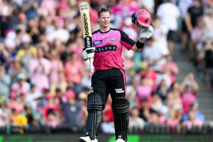 Steve Smith smacks four consecutive sixes, completes century in just 41 balls