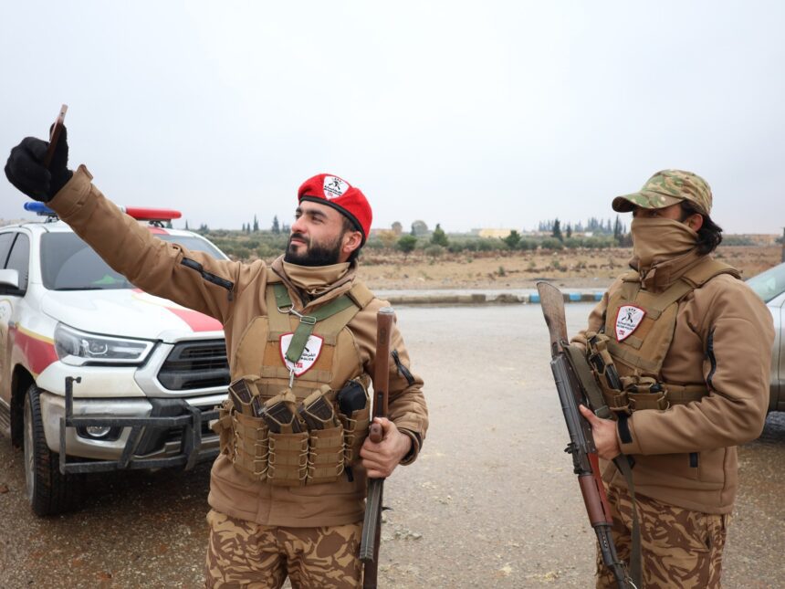 Syrian government forces seize strategic town in Raqqa as SDF retreats