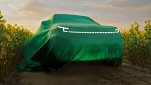 Skoda Kushaq Facelift teased ahead of India launch: New design, ADAS and feature updates expected