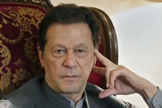 Akram, Younis, Afridi among others call for urgent care as Imran Khan's health deteriorates