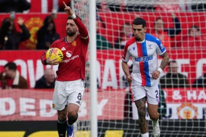 Bruno Fernandes joins Wayne Rooney and Ryan Giggs in legendary list after win against Crystal Palace