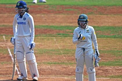 IND vs AUS Live cricket score: Four Indians make Test debut, Australia opt to bowl first in Perth