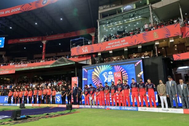 Why are RCB players wearing black armbands in IPL 2026 opener vs Sunrisers Hyderabad in Bengaluru?