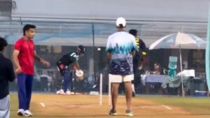 Rishabh Pant trains under Yuvraj Singh in Mumbai, bats with slight different technique | WATCH