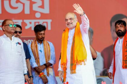 Instagram user's 'jaldi aa jaiye' message gets a prompt reply from home minister Amit Shah in Bengal