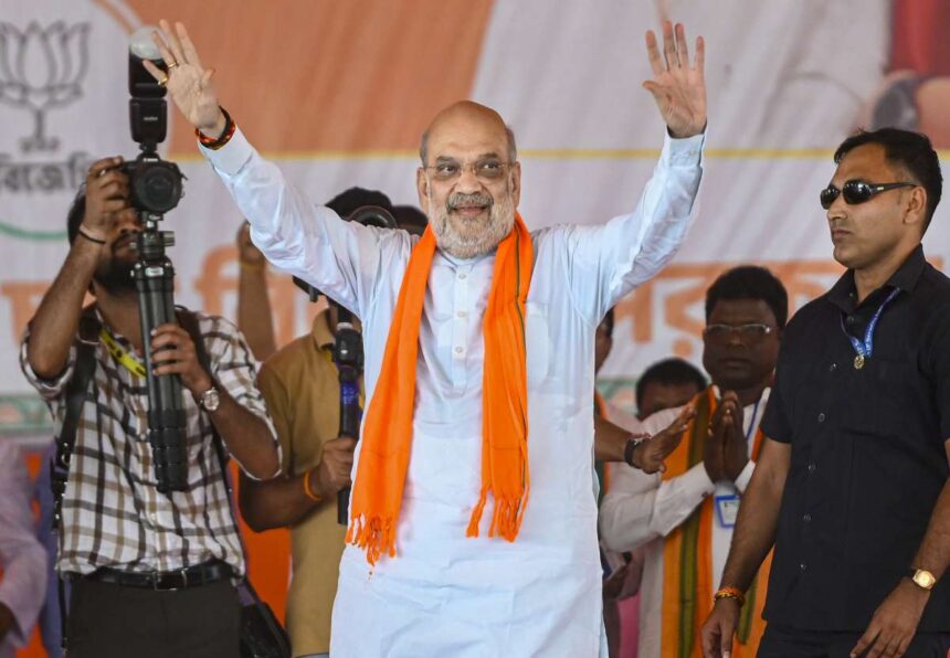 Want to tell Rahul Gandhi that Congress won't be able to open its account in Bengal: Amit Shah at in Dum Dum