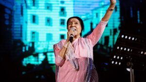 Asha Bhosle dies: What were the legendary singer's first and last songs?
