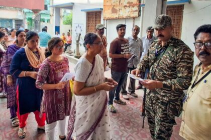 With no repolling recommendations, Bengal &amp; Tamil Nadu break 'past pattern', says EC