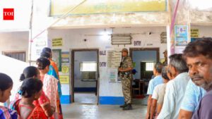 Exit polls differ on West Bengal, Tamil Nadu; give Assam to BJP, Kerala to Cong