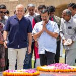 Kejriwal pays tribute to Mahatma Gandhi at Rajghat, reiterates ‘satyagraha’ stand in excise policy case
