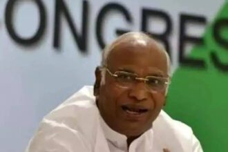 'Sonia Gandhi takes our decisions': Kharge on speculations over change of CM in Karnataka