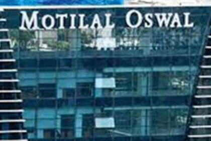 MOFSL net loss widens to ₹221 crore in March quarter