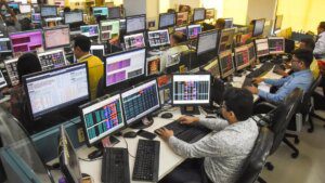 SEBI proposes revamp of variable net worth norms for stockbrokers