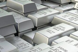Silver slides ₹2,577 to ₹2.38 lakh/kg in futures trade