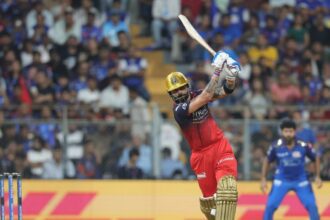 Virat Kohli achieves history against Mumbai Indians, becomes first to create major record