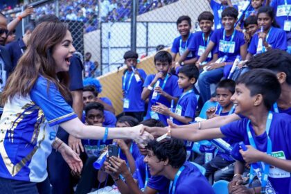 20,000 children attend Mumbai Indians' annual ESA game, Nita Ambani calls it 'cherished day for all'