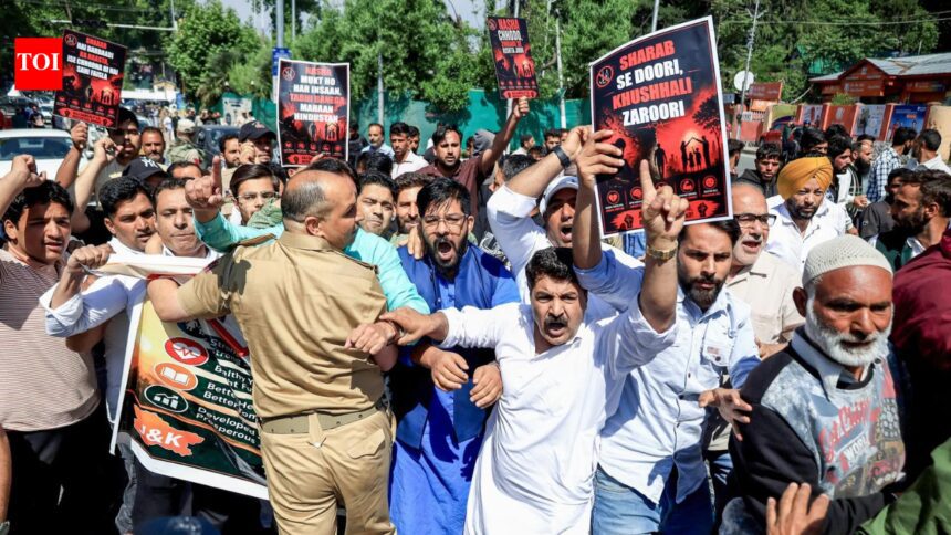 BJP stages protest outside Omar’s residence for liquor prohibition in Kashmir