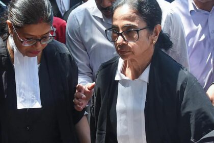 Mamata in lawyer’s robes at HC: Bar Council of India seeks details on ex-CM's practice status from West Bengal bar council